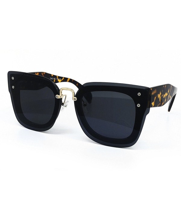 O2 Eyewear Oversize Oversized Sunglasses