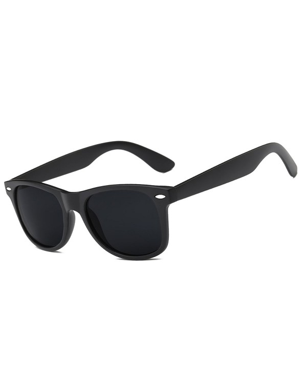 black wayfarer glasses